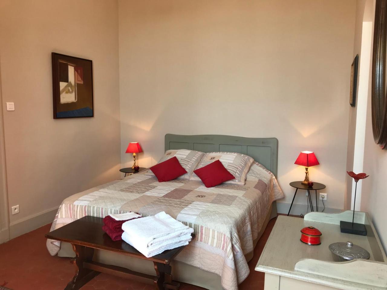 Couleurs De Camargue Bed & Breakfast Beauvoisin  Ngoại thất bức ảnh